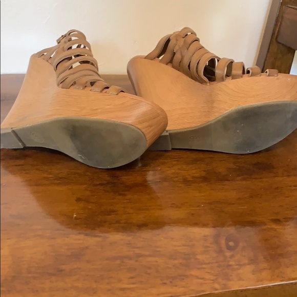 Wedges - Picture 4 of 4